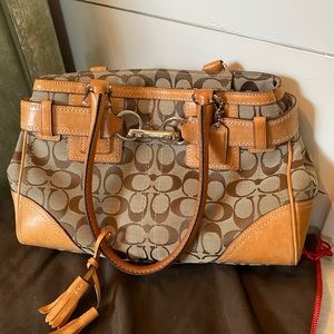 Coach shoulder bag